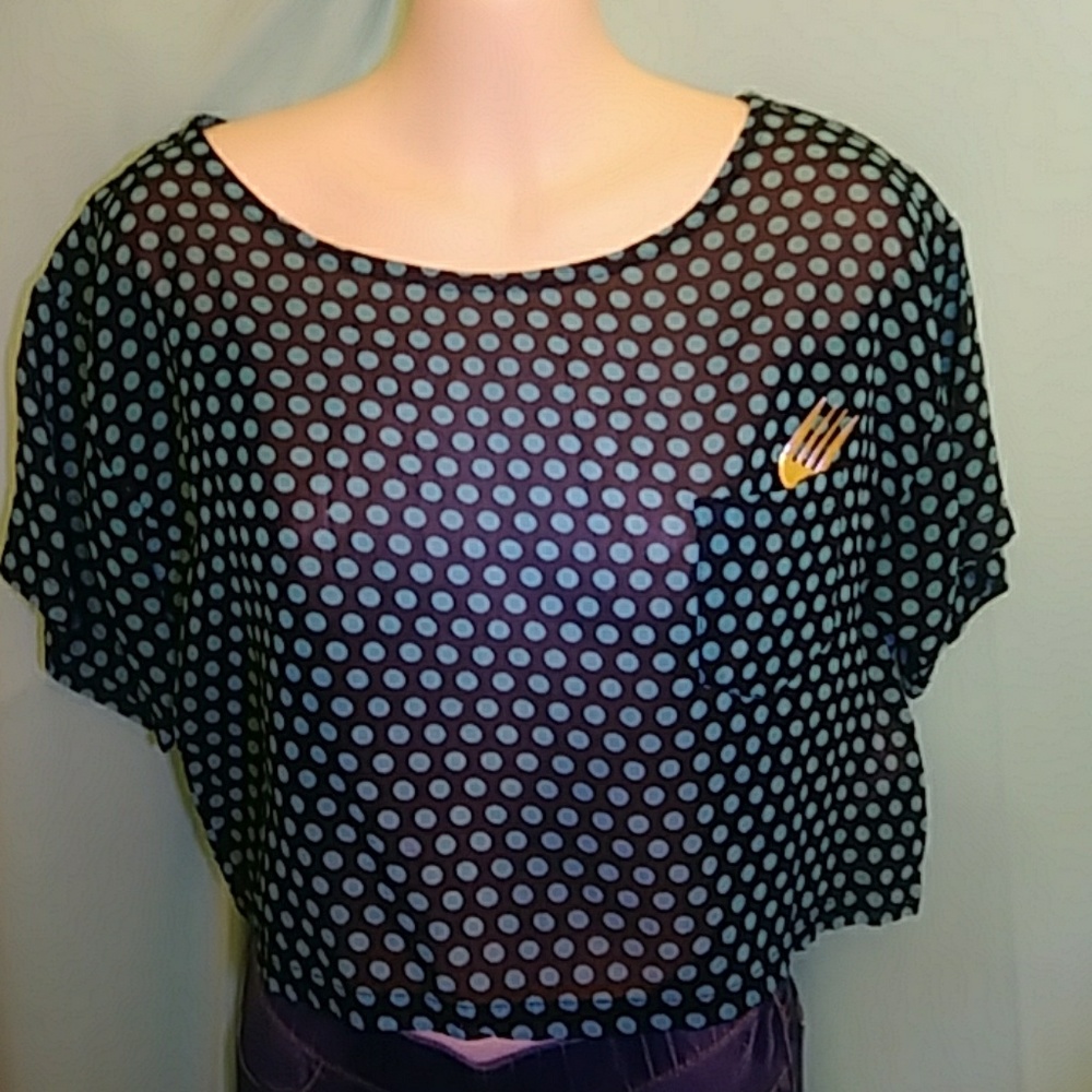 Blue polka-dot sheer croptop